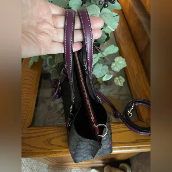 Coach Mollie Tote 25 Purple Floral Print with Lavender Wristlet - Picture 8 of 16